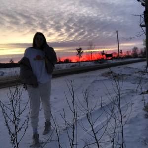 Meet your Posher, Lėe-andrå